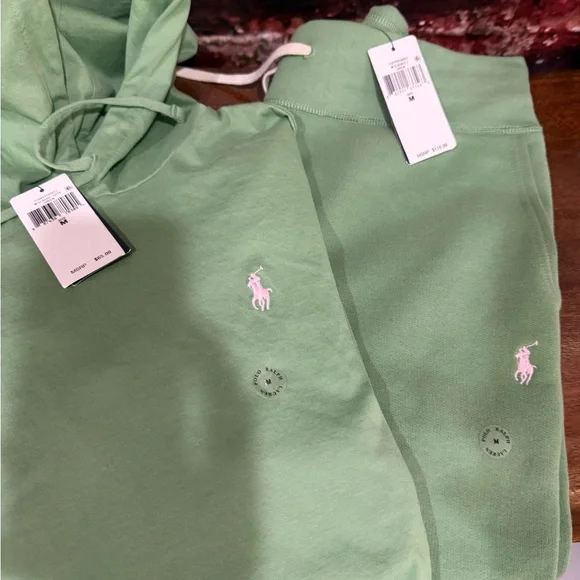 Polo by Ralph Lauren Green Hoodie and Sweatpants Set - Picture 2 of 8